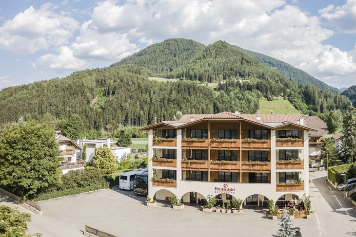 Wirtshaushotel Alpenrose